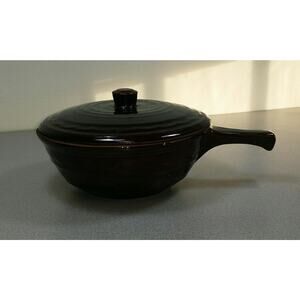 MAR CREST OVEN PROOF STONEWARE USA COVERED CASSEROLE
